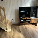 Trzy Jeziora Z Zewnetrznym - Sauna, Balia Do Schladzania I Jacuzzi *