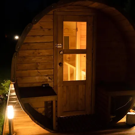 度假居 Trzy Jeziora Z Zewnetrznym - Sauna, Balia Do Schladzania I Jacuzzi *