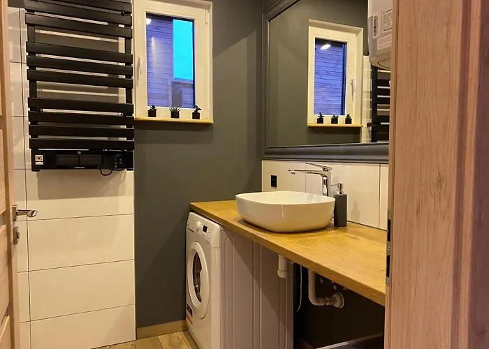 Dom wakacyjny Trzy Jeziora Z Zewnętrznym - Sauna, Balia Do Schładzania I Jacuzzi Male Swornegacie