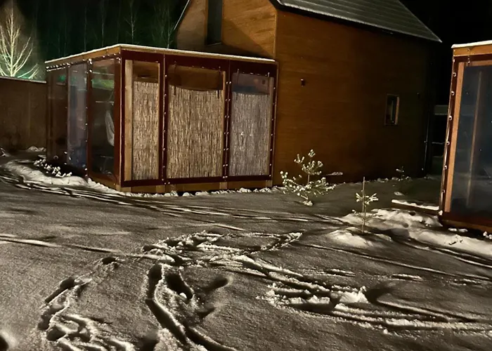 Trzy Jeziora Z Zewnetrznym - Sauna, Balia Do Schladzania I Jacuzzi * Male Swornegacie