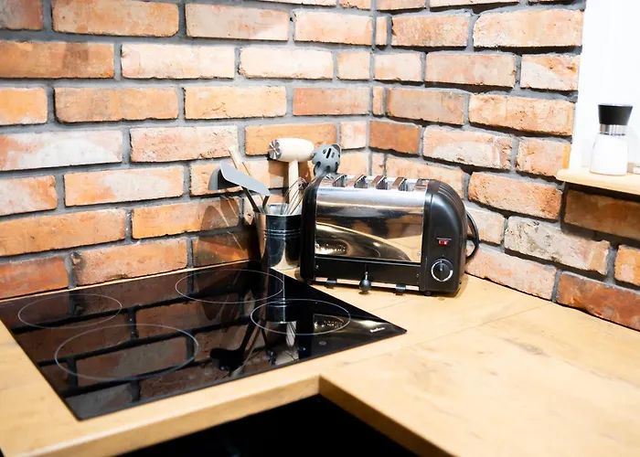 Trzy Jeziora Z Zewnętrznym - Sauna, Balia Do Schładzania I Jacuzzi * Male Swornegacie