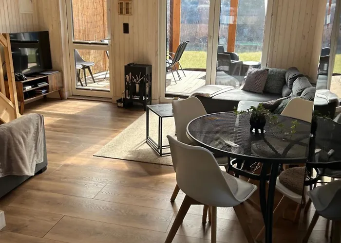 Trzy Jeziora Z Zewnetrznym - Sauna, Balia Do Schladzania I Jacuzzi